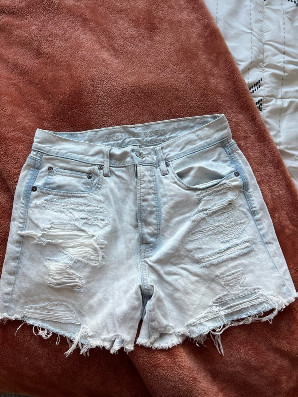 American Eagle 90s Boyfriend Shorts
